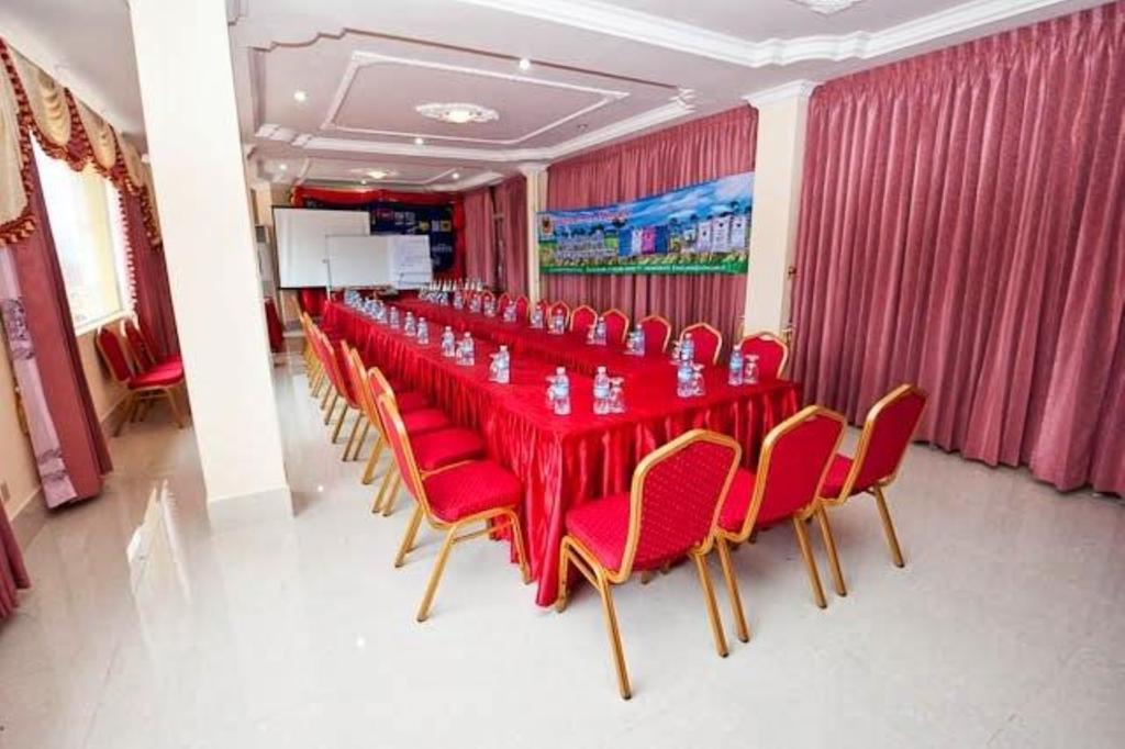 كامبوت Mittapheap Hotel المظهر الخارجي الصورة